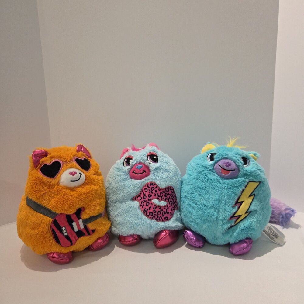 Lot Of 3 Misfittens Rockstar lightening Bolt Kiss Lips plush soft toy cats